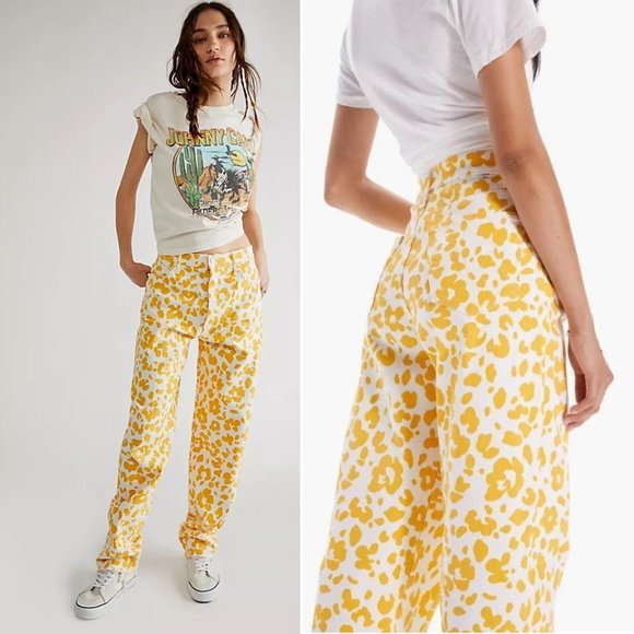 MOTHER The Curbside Heel Fray JEANS Size 25 Marigold Yellow Floral Leopard Denim - Picture 1 of 15